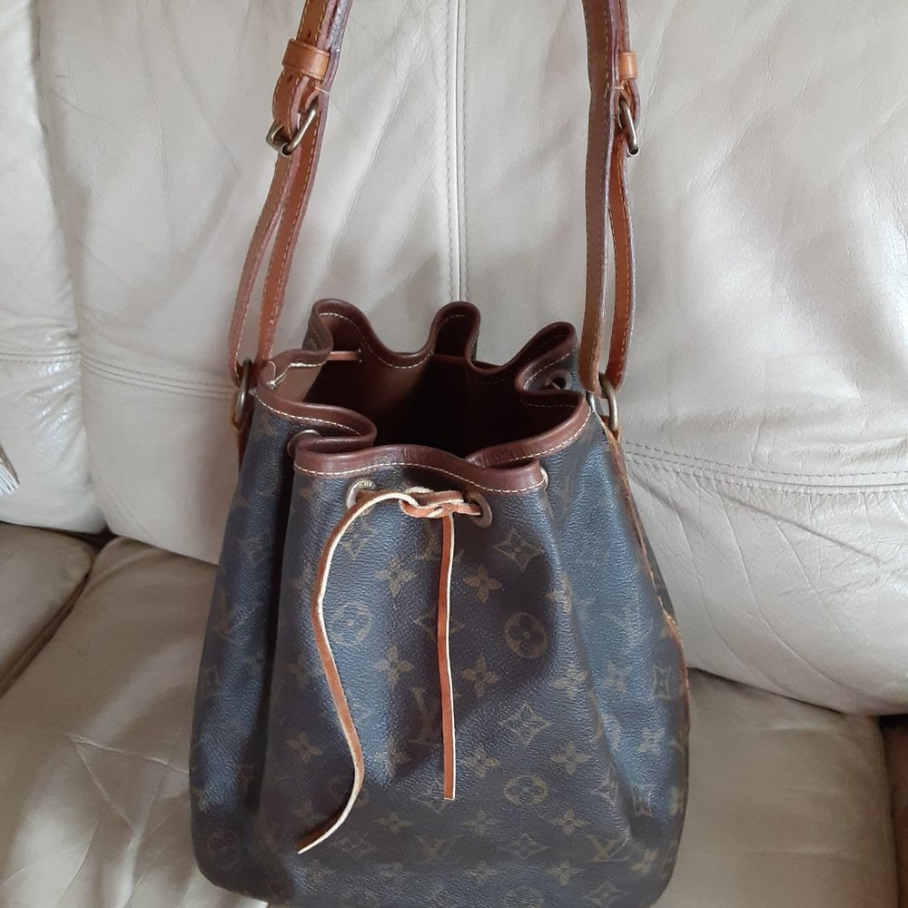 Vintage Open Top Drawstring Noe Bucket Carryon